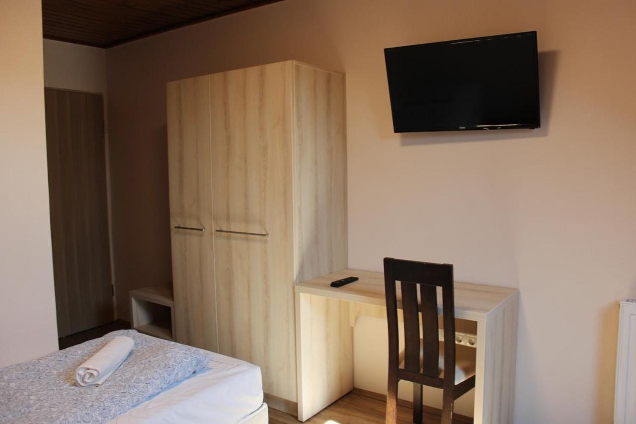Natura Panzio&Apartmanhaz Orfű Exterior foto