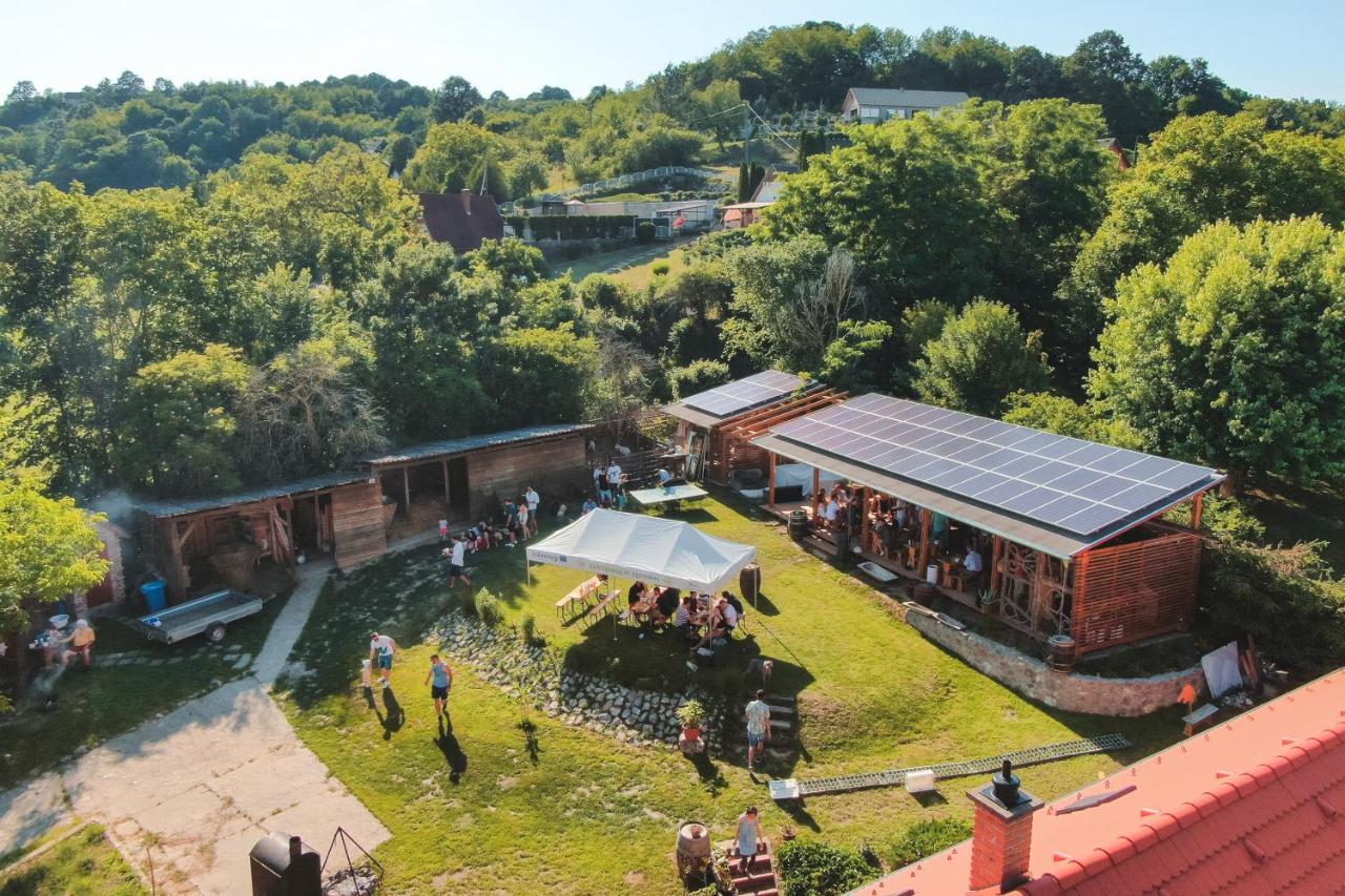Natura Panzio&Apartmanhaz Orfű Exterior foto
