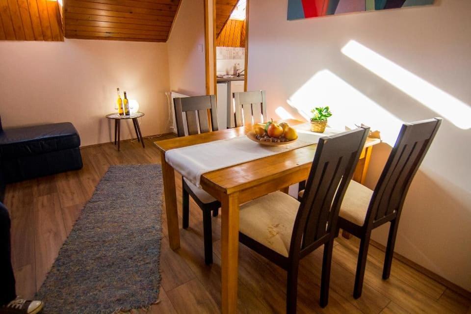 Natura Panzio&Apartmanhaz Orfű Exterior foto