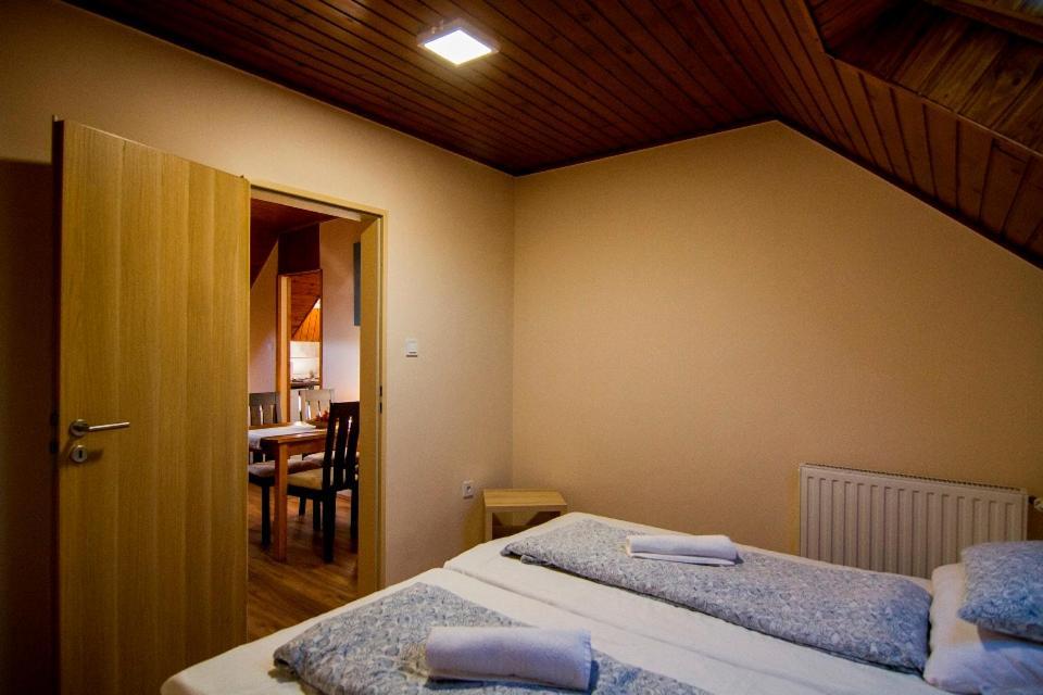Natura Panzio&Apartmanhaz Orfű Exterior foto